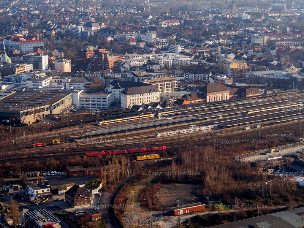 Luftbild vom Hammer Hauptbahnhof | Der Hauptbahnhof Hamm gehört zu den wichtigsten Verkehrsknoten im Land. - Realisiert mit Pictrs.com