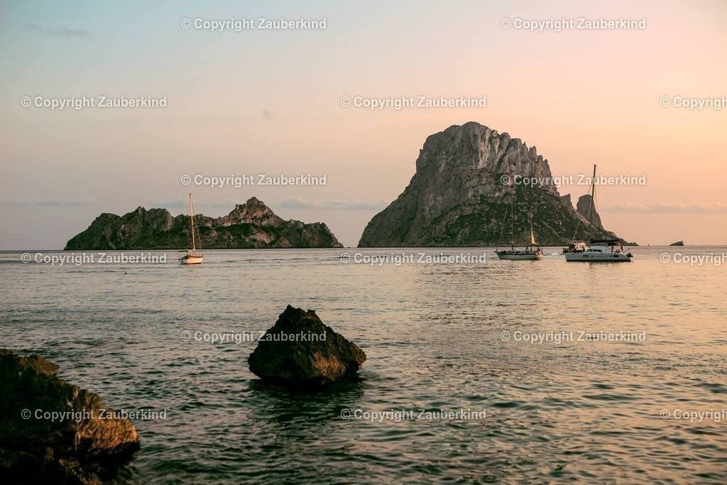 1047951_680102475343670_356998232_o | zauberkind