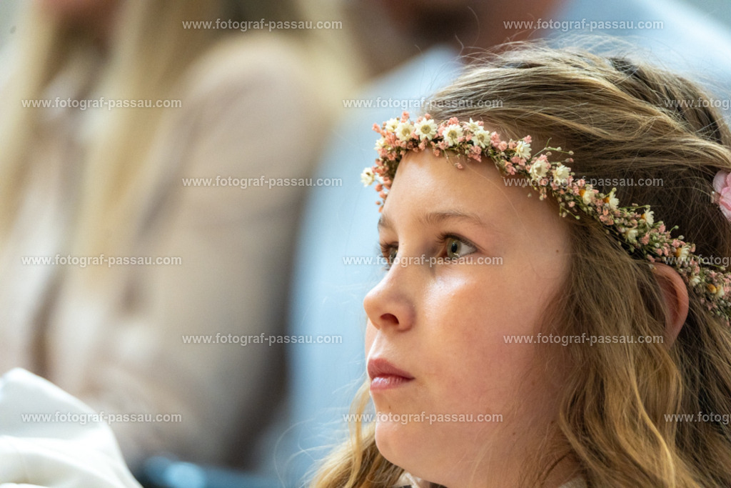 A7V02804 | Hier finden Sie die Online Foto-Galerie von fotograf-passau.com und marius-handrugan.de. Suchen Sie sich direkt Ihre Lieblingsbilder aus, ob als Ausdruck oder Download. - Realisiert mit Pictrs.com