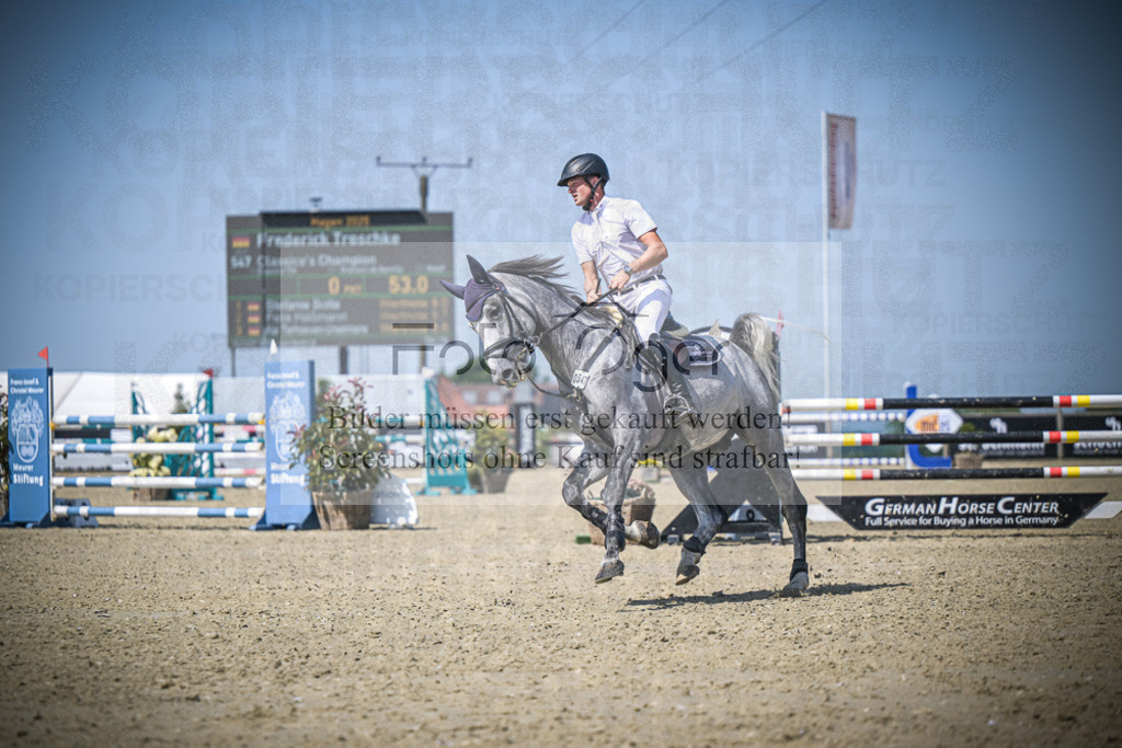 DOS_4054 | Entdecke hochwertige Reitturnierfotos von Foto Oger. Professionell, emotional und authentisch – jetzt Lieblingsmomente im Shop bestellen.Deutschlandweite Turnierfotografie. - Realisiert mit Pictrs.com