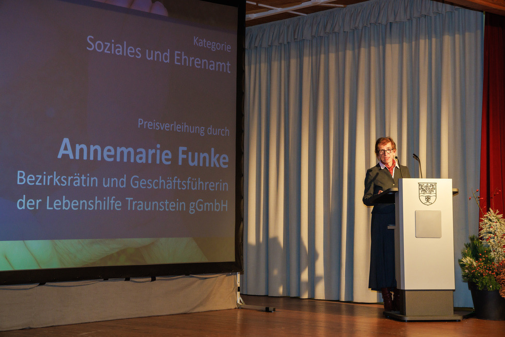 GT2A4170 | ap-design // andreas plenk - Realisiert mit Pictrs.com