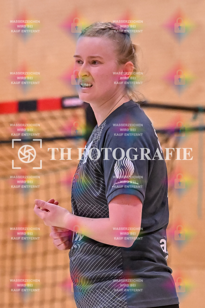 GER, SG Maulburg/Steinen - HB Kinzigtal, Handball, Suedbadenliga, 22. Spieltag, Saison 2023/2024, 27.04.2024 | Pia Weichenhein (HB Kinzigtal, #19)

GER, SG Maulburg/Steinen - HB Kinzigtal, Handball, Suedbadenliga, 22. Spieltag, Saison 2023/2024, 27.04.2024

Foto: TH Fotografie/Thomas Hess