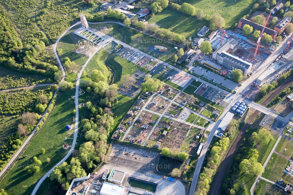 Luftbild: Landesgartenschau 2015 in Landau in der Pfalz im Bundesland Rheinland-Pfalz in Deutschland. Foto: IMG_077416.jpg vom 21.04.2015 durch Werner Riehm/FLY-FOTO.de