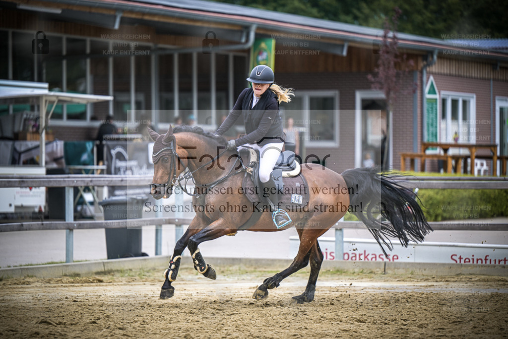 DOS_7058 | Entdecke hochwertige Reitturnierfotos von Foto Oger. Professionell, emotional und authentisch – jetzt Lieblingsmomente im Shop bestellen. - Realisiert mit Pictrs.com