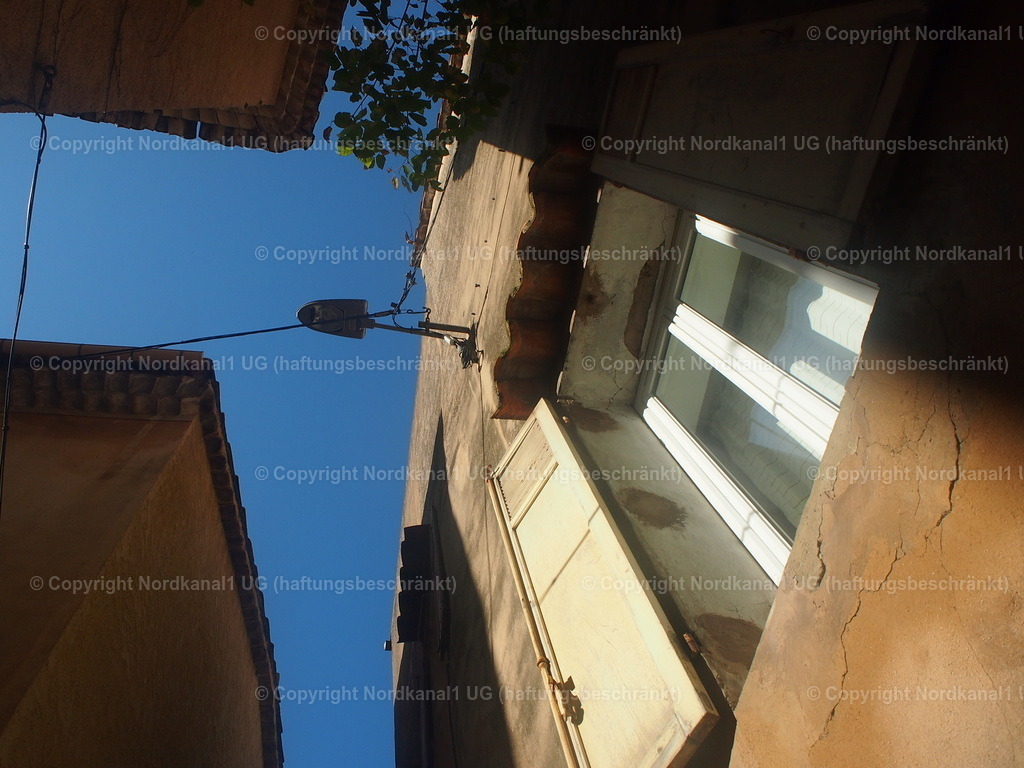 PA272054 | photograph1 - Realisiert mit Pictrs.com