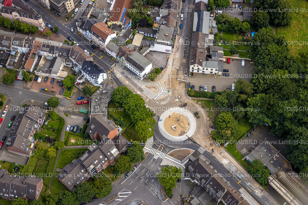 Duisburg240704924-West | Luftbild, Duisburg-West, Baustelle neuer Kreisverkehr Duisburger Straße und Moerser Straße, Alt-Homberg, Duisburg, Ruhrgebiet, Nordrhein-Westfalen, Deutschland