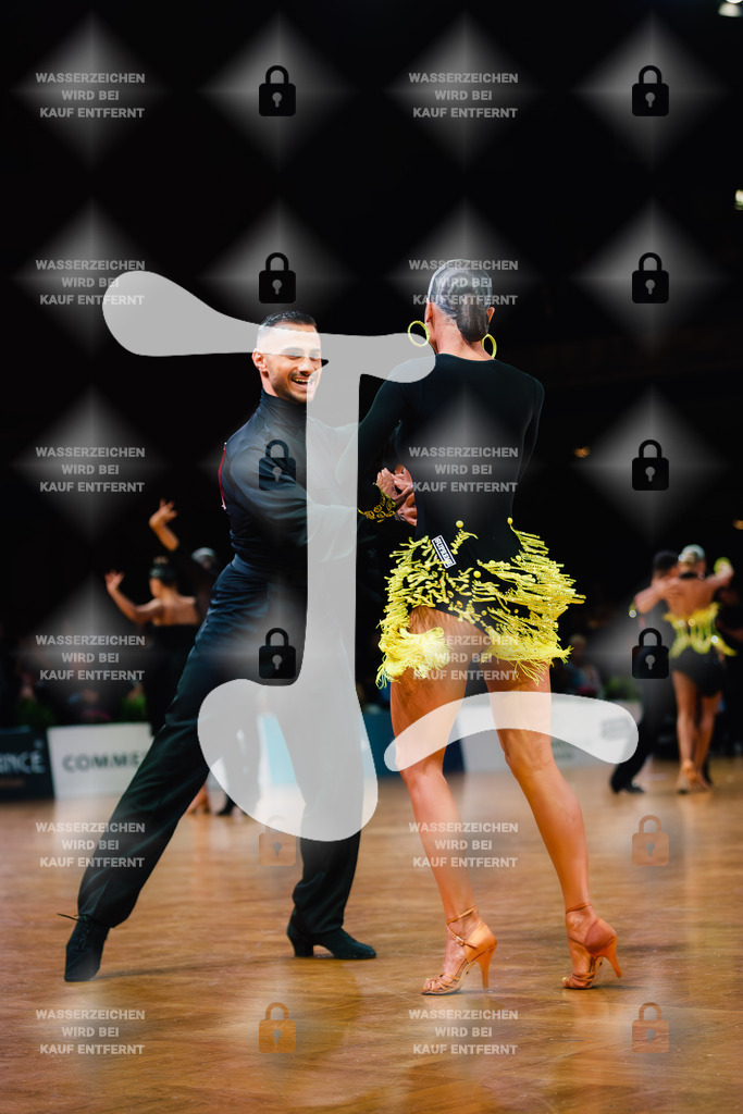 GOC 2025 - WDSF GrandSlam Latin 35-38th (208) Philip Andraus _ Ekaterina Tsvetkova (Germany)-2025-08-23-1891 | Webshop for digital downloads and prints of dance sport, event & show photographer Julian Link - Realisiert mit Pictrs.com