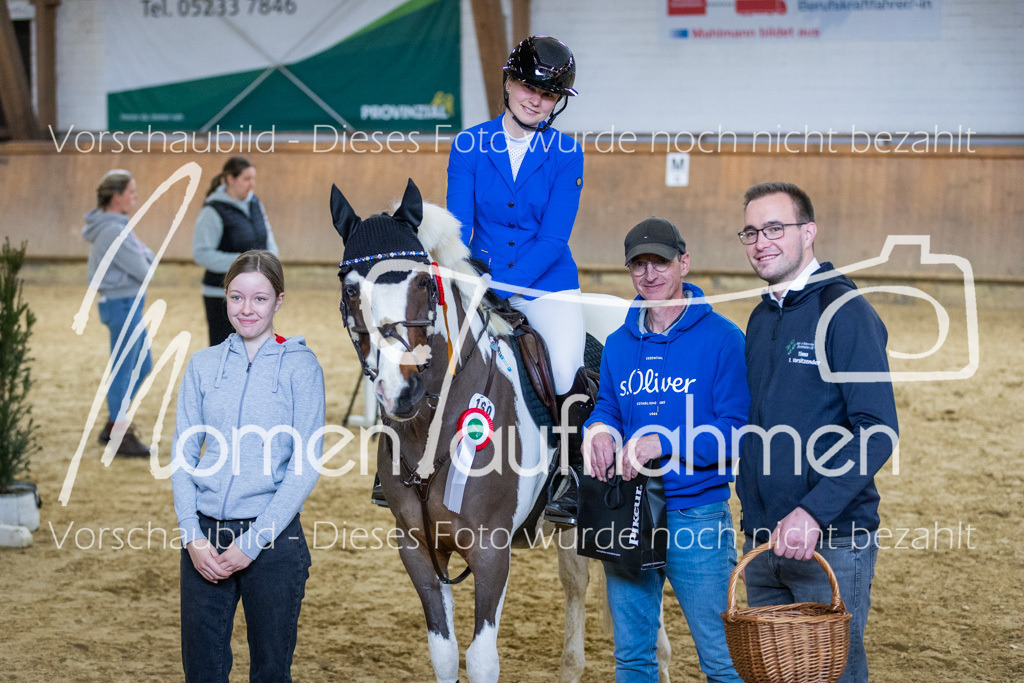 Sth-LPO25-A2St-052 | MomenTaufnahmen Pferdesportfotos