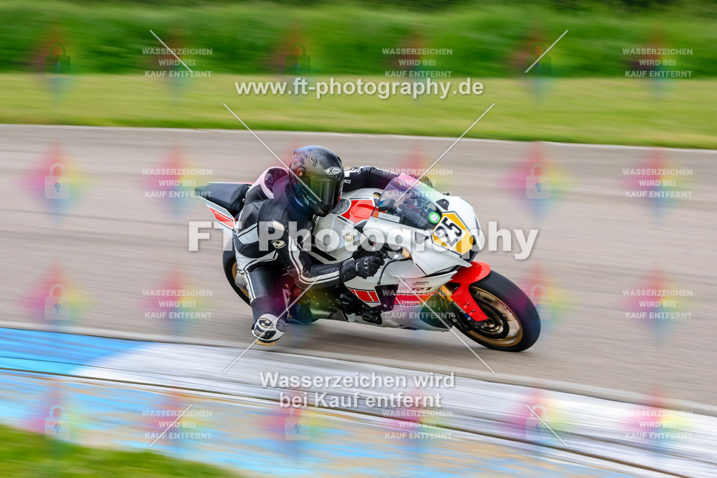 MotoTeam-9539 | Hier findet Ihr Bilder von Touristenfahrten auf der Nürburgring Nordschleife oder von anderen Veranstaltungen die ich besucht habe. Viel Spass beim Durch Schauen 