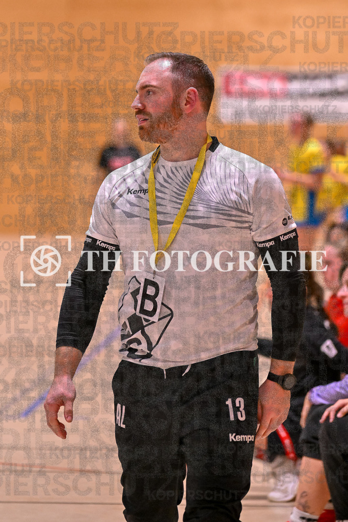GER, SG Maulburg/Steinen - SV Allensbach 2, Frauen-Handball, Oberliga Suedbaden, 1. Spieltag, Saison 2024/2025, 28.09.2024 | André Leuchtmann (SG Maulburg Steinen, Trainer)GER, SG Maulburg/Steinen - SV Allensbach 2, Frauen-Handball, Oberliga Suedbaden, 1. Spieltag, Saison 2024/2025, 28.09.2024Foto: TH Fotografie/Thomas Hess