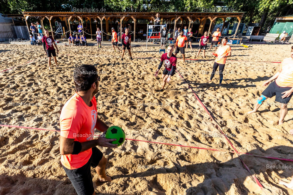 2025-200082201-Strandvölkerball-WM_1 |  23.08.2025; Berlin Foto: Gerold Rebsch - www.beachpics.de