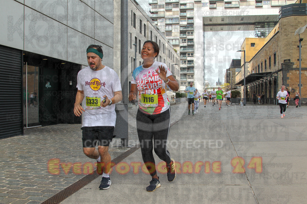 250920_1330_EV4_5863 | Sportfotografie im Rhein-Sieg Kreis, Köln, Bonn, NRW, Rheinland Pfalz, Hessen, etc. Unser Tätigkeitsfeld umfasst den Laufsport vom Volkslauf über den Marathon, Duathlon, Triathon bis zum Ultralauf wie Kölnpfad Ultra oder Schindertrail.