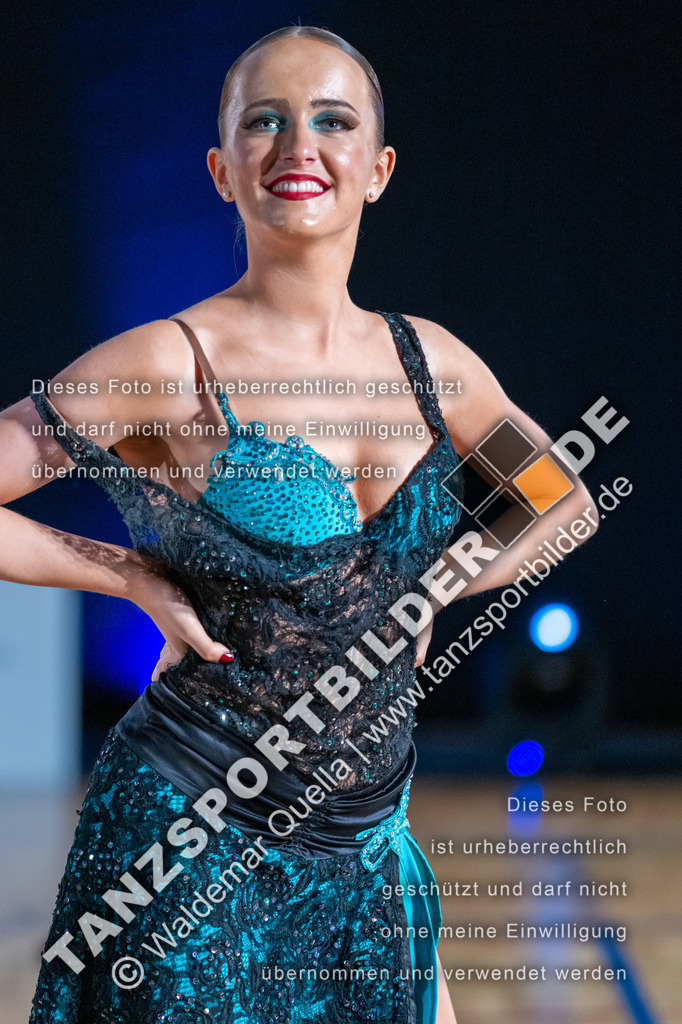 20250503-00688 | Hier finden Sie Tanz Bilder vom Latein und Standard Formationen tanzen. Sportbilder vom Tanzsport. Schöne Fotos und von Weltmeisterschaft, Europameisterschaft, Bundesliga, Regionalliga, Oberliga und Landesliga sowie von GOC Stuttgart, DanceComp, WM Bremen