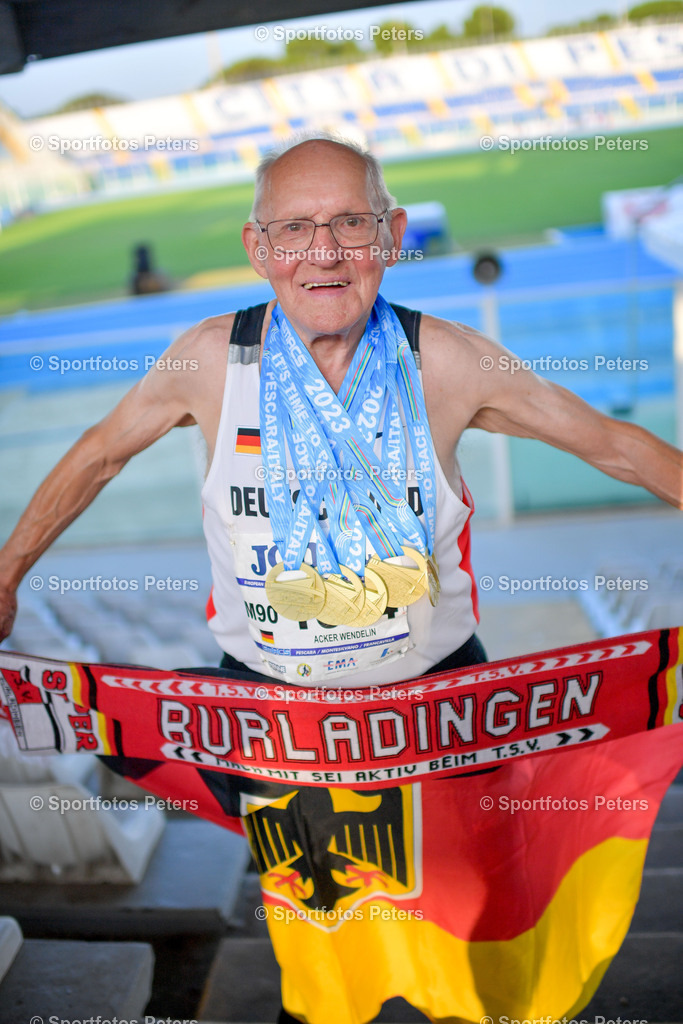 Masters EM 2023 - Tag 6_185 | Masters Europameisterschaft am 26.09.2023 in Pescara (Italien)

Foto: Kai Peters - Realisiert mit Pictrs.com