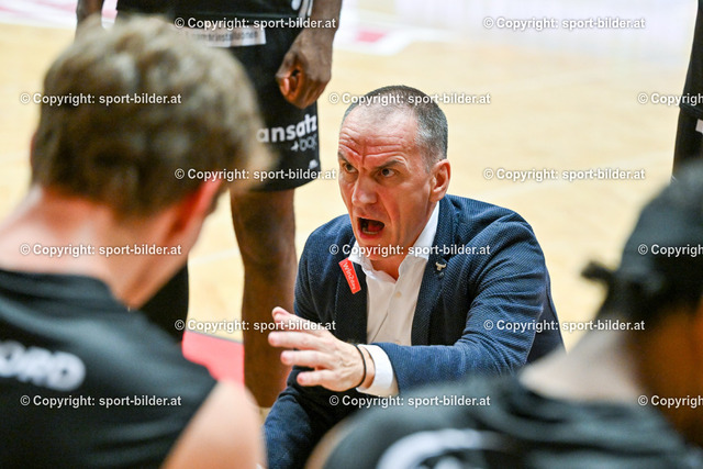 AUT, BSL, Basketball Flyers Wels vs Bulls Kapfenberg | 19.10.2024, Raiffeisen Arena Wels, AUT, BSL, Flyers Wels vs Bulls Kapfenberg, im Bild Head Coach Radomir Mijanovic of Bosco Bull Kapfenberg// BSL, Basketball Super League Match between Raiffeisen Flyers Wels and Bulls Kapfenberg in Wels, Austria on 2024/10/19