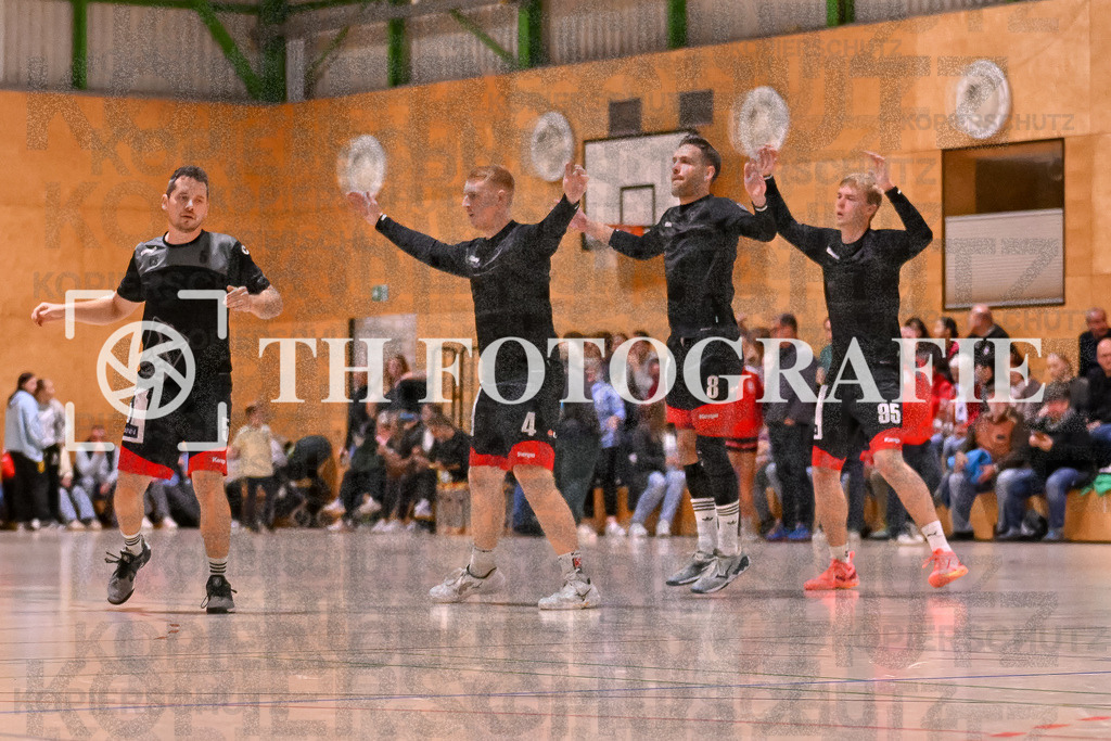 GER, SG Maulburg/Steinen - HSG Dreiland, Handball, Landesliga Suedbaden, 4. Spieltag, Saison 2024/2025, 12.10.2024 | Cornelius Stoerk (SG Maulburg/Steinen, #05), Jannick Eichin (SG Maulburg/Steinen, #04), Jakob Tiedtke (SG Maulburg/Steinen, #08), Soeren Ohlsen (SG Maulburg/Steinen, #95)GER, SG Maulburg/Steinen - HSG Dreiland, Handball, Landesliga Suedbaden, 4. Spieltag, Saison 2024/2025, 12.10.2024Foto: TH Fotografie/Thomas Hess