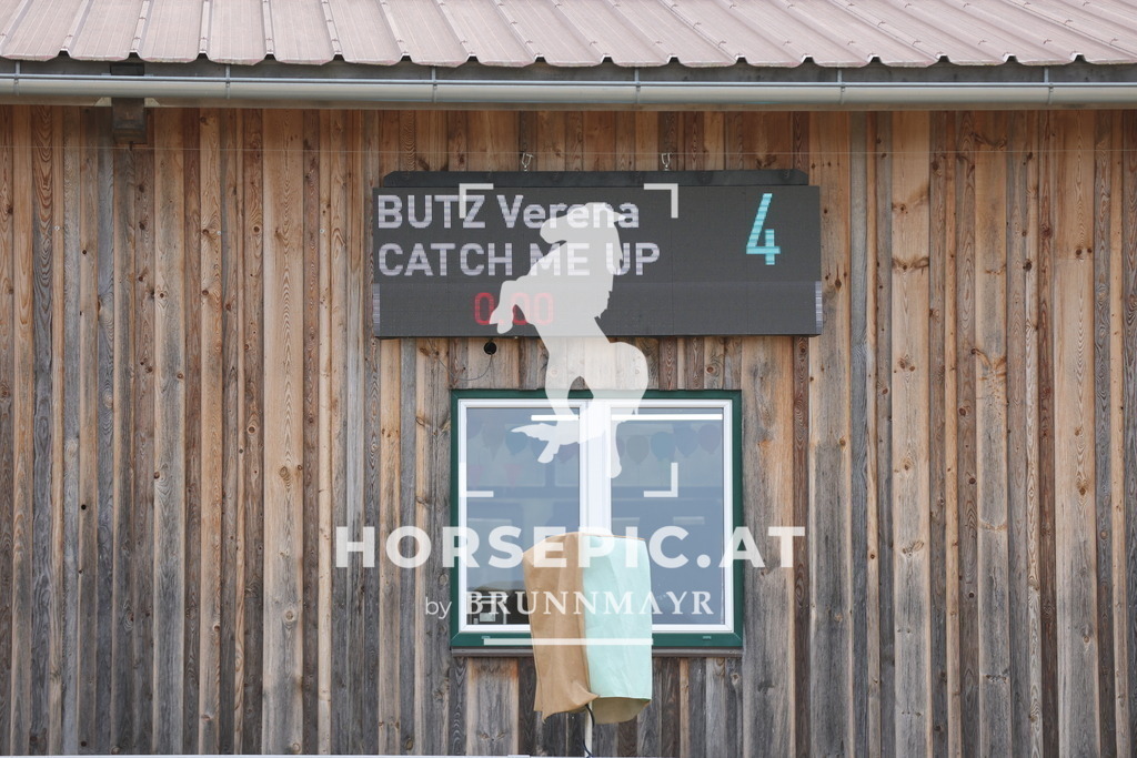 0P6A8045 | Willkommen bei Brunnmayr - Design & Fotografie – Ihrem Spezialisten für Reitturniere und Pferdeveranstaltungen in Oberösterreich, Salzburg und Bayern! Seit über 17 Jahren sind wir leidenschaftlich dabei.