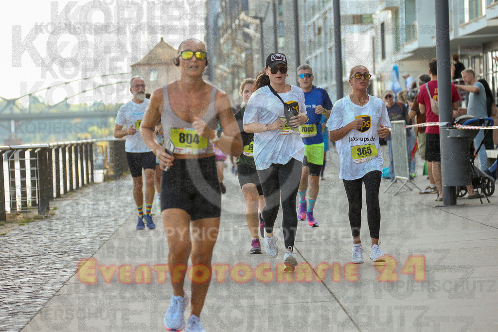 250920_1448_EX1_7634 | Sportfotografie im Rhein-Sieg Kreis, Köln, Bonn, NRW, Rheinland Pfalz, Hessen, etc. Unser Tätigkeitsfeld umfasst den Laufsport vom Volkslauf über den Marathon, Duathlon, Triathon bis zum Ultralauf wie Kölnpfad Ultra oder Schindertrail.
