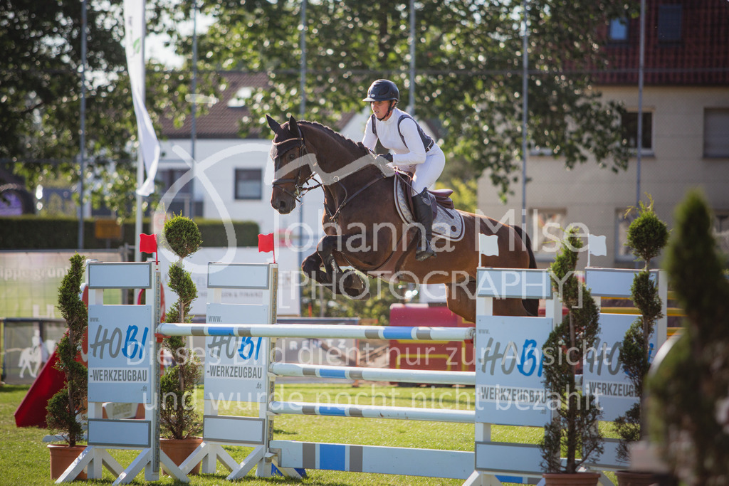 220716_LC_Waldbach-509 | Deine schönsten Turniermomente als professionelle Fotos! Entdecke hochwertige Pferdesport-Fotografie im Online-Shop. Jetzt Fotos finden & bestellen!