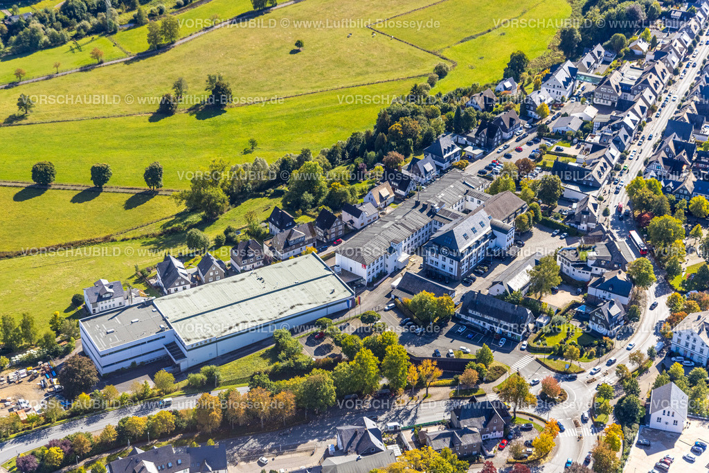Schmallenberg220903767 | , Luftbild, Falke KGaA, Schmallenberg, Sauerland, Nordrhein-Westfalen, Deutschland