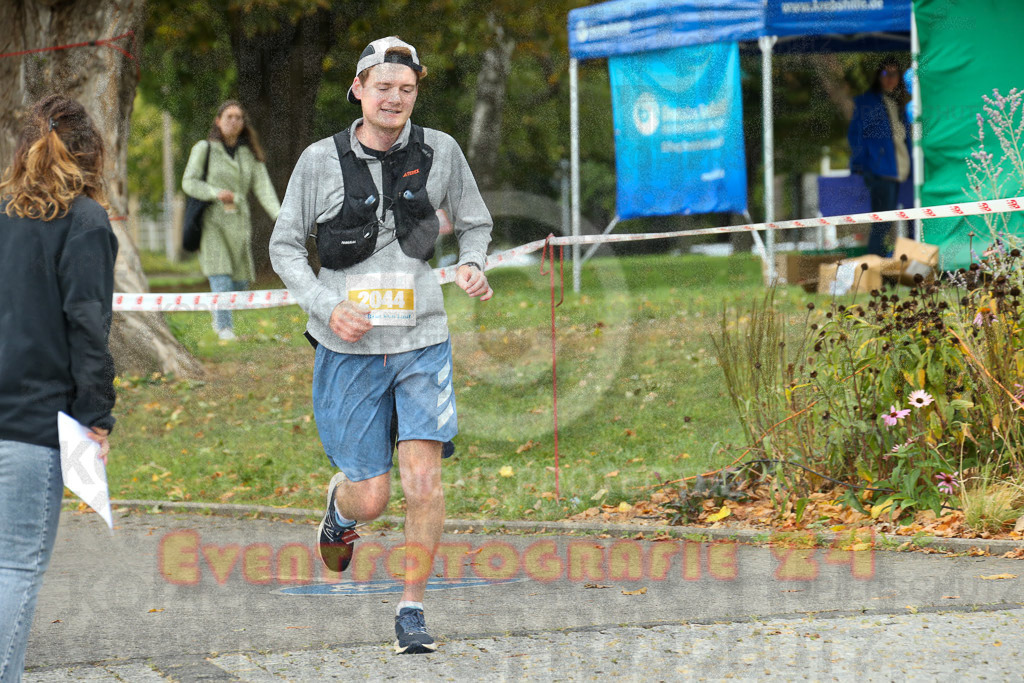 231015_1157_EX1_4583 | Sportfotografie im Rhein-Sieg Kreis, Köln, Bonn, NRW, Rheinland Pfalz, Hessen, etc. Unser Tätigkeitsfeld umfasst den Laufsport vom Volkslauf über den Marathon, Duathlon, Triathon bis zum Ultralauf wie Kölnpfad Ultra oder Schindertrail.
