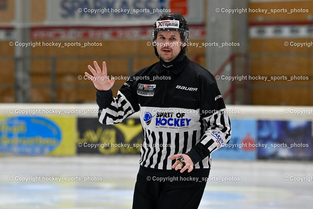 EC Tigers Paternion vs. Tarco Wölfe II | EICHER Herbert Referee, EC Tigers Paternion vs. Tarco Wölfe II, EC Tigers Paternion vs. Tarco Wölfe II am 19.12.2024 in Spittal an der Drau (Eissportzentrum Spittal), Austria, (Photo by Bernd Stefan)