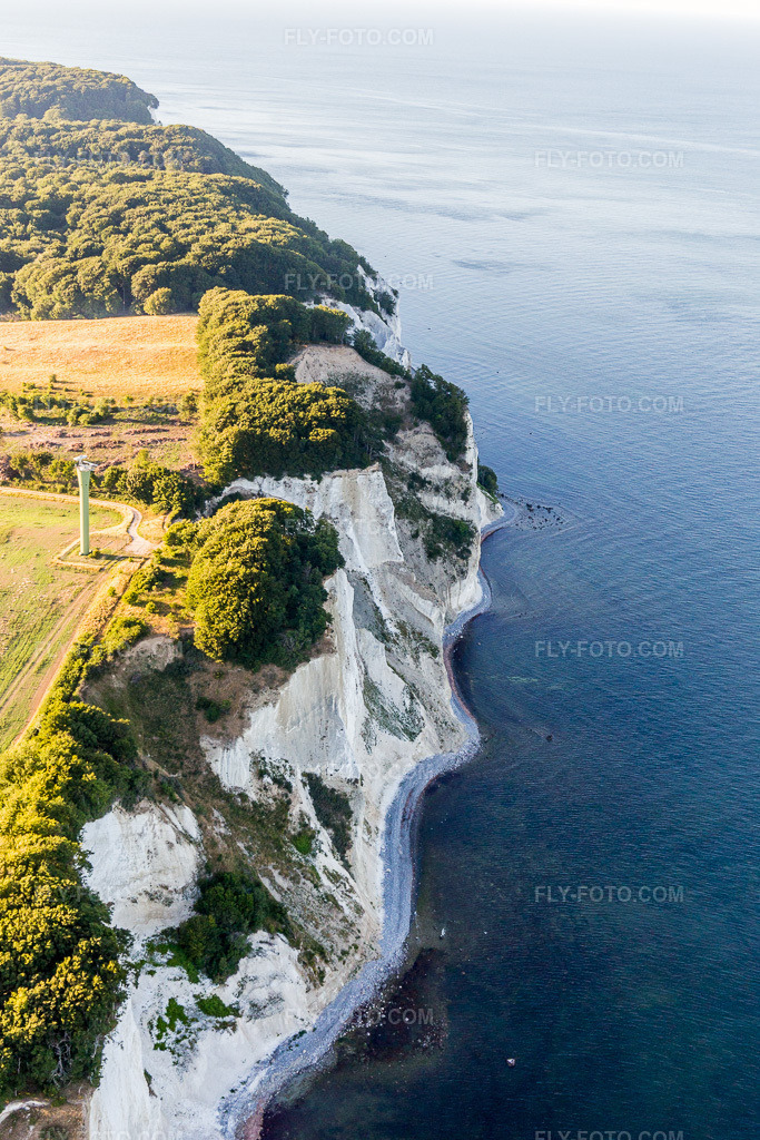 Aerial view: View of the town in Borre in the state Zealand, Denmark. – Photo: IMG_108574.jpg taken on 07/04/2018 by Werner Riehm/FLY-FOTO.com – Resolution of the original: 3536 x 5304 px
