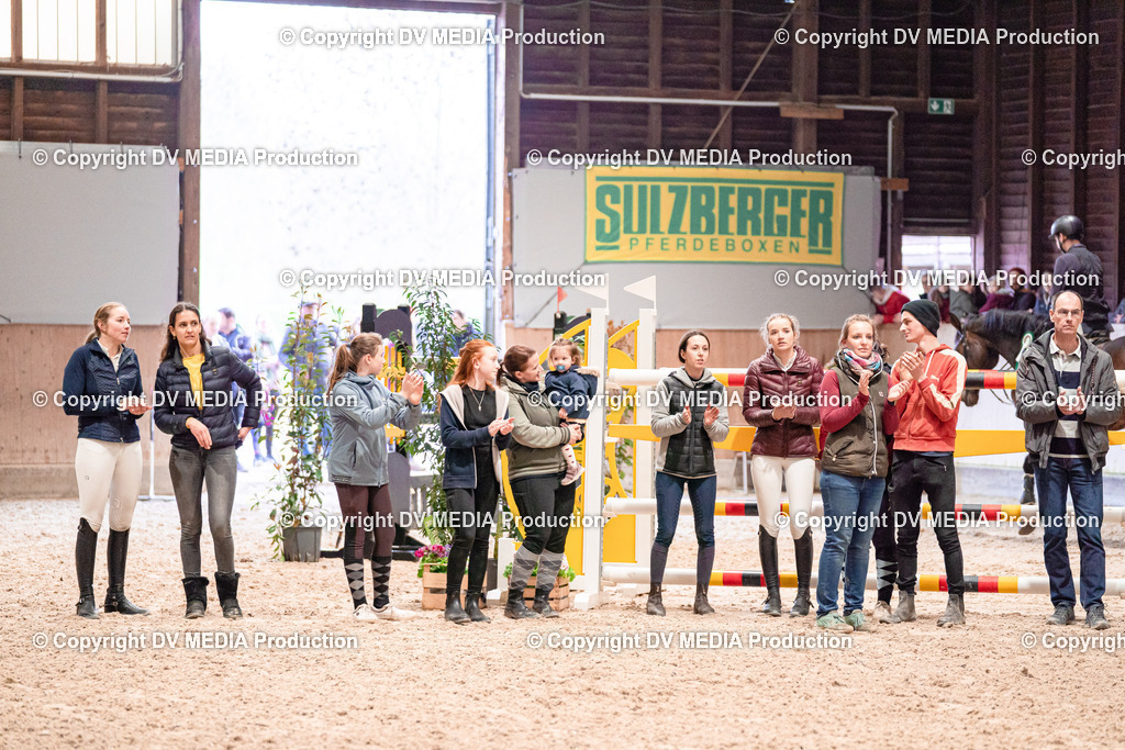 Springen Tag 3-586 | dv-media-shop - Realisiert mit Pictrs.com