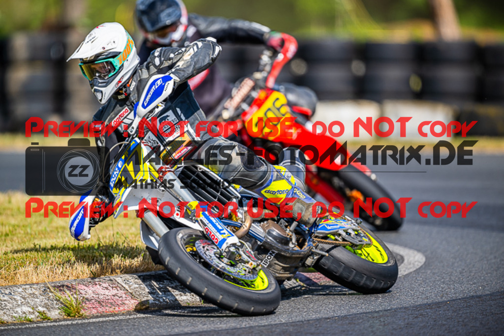 MaZZes_FotoMatrix_220528_3348 | Fotograf Mathias Schmid
Sportfotograf,
Eventfotograf,
Hochzeitsfotograf,
Portraitfotograf