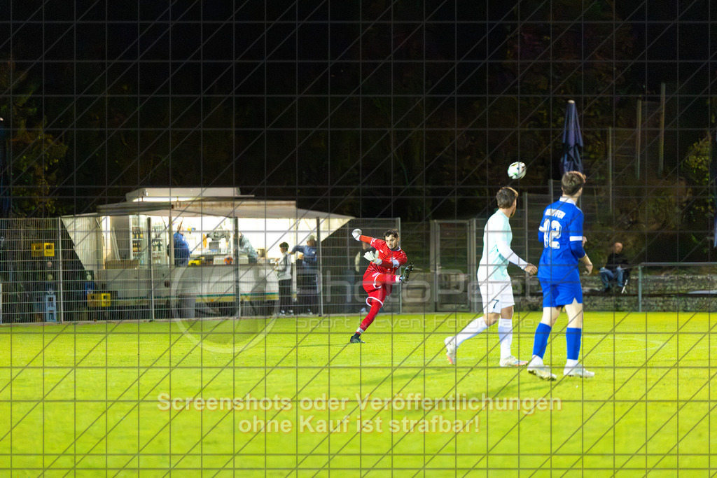 20261015_194503_0011_(c)_by_PhotoPeet | #,TSG Salach (türkis) vs. VfB Neuffen (blau), Fußball, Bezirksliga - Bezirk Neckar/Fils, 08. Spieltag, Saison 2026/2027, Rasensportplatz, Staufenecker Straße, 73084 Salach, 15.10.2026 - 19:30 Uhr,Foto: PhotoPeet / Sport- &amp; Eventfotografie / Peter Harich