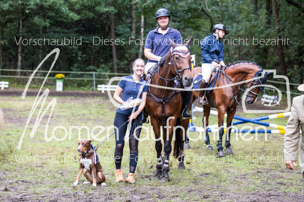 HB-JaD-049 | MomenTaufnahmen Pferdesportfotos