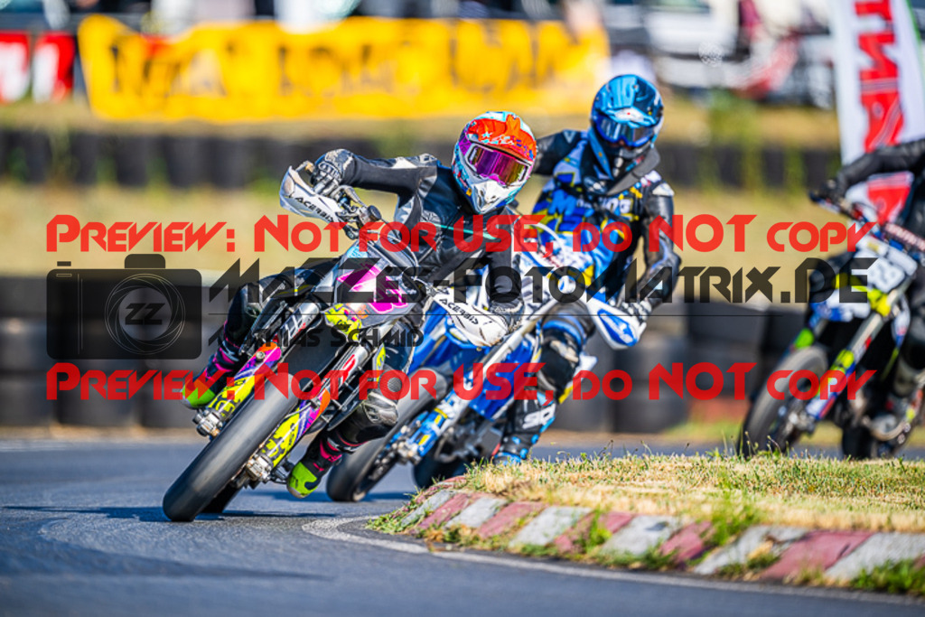 MaZZes_FotoMatrix_220529_5214 | Fotograf Mathias Schmid
Sportfotograf,
Eventfotograf,
Hochzeitsfotograf,
Portraitfotograf