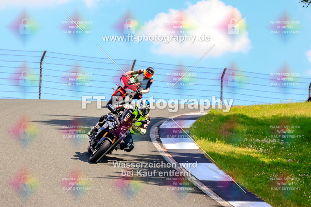 _TCM4455 | Hier findet Ihr Bilder von Touristenfahrten auf der Nürburgring Nordschleife oder von anderen Veranstaltungen die ich besucht habe. Viel Spass beim Durch Schauen 