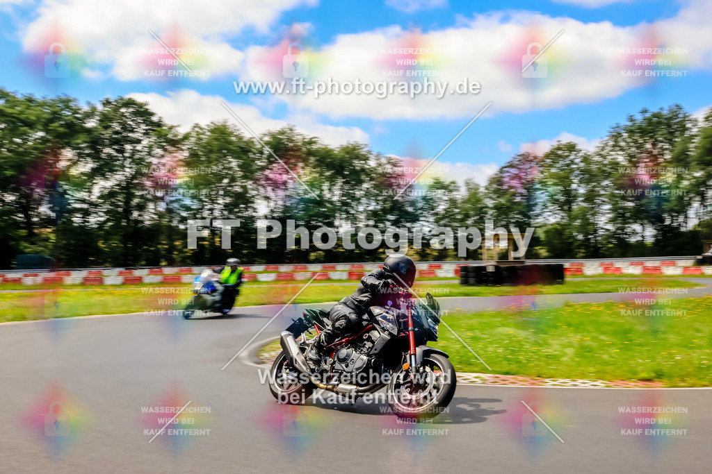 VBK-8146 | Hier findet Ihr Bilder von Touristenfahrten auf der Nürburgring Nordschleife oder von anderen Veranstaltungen die ich besucht habe. Viel Spass beim Durch Schauen 