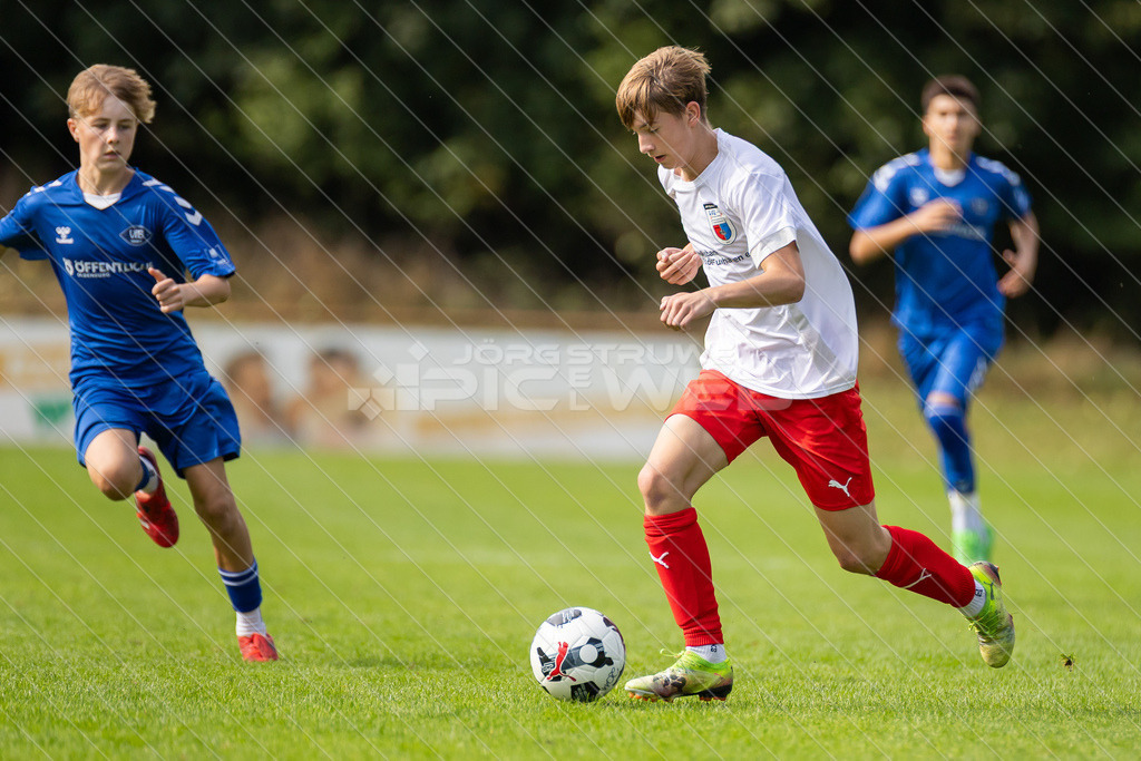 20250920_Picselweb-Fotografie_1R3_0048 | JFV D/A &amp; Stade - VfB Oldenburg0:1 VfB no70:2 VfB no70:3 VfB JFV Eigentor0:4 VfB no70:5 VfB no71:5 JFV no3 Jaric Jimenez-Voss2:5 JFV no9 Janko Sylvester3:5 JFV no16 Damian Elias Mihro Burekovic - Realisiert mit Pictrs.com