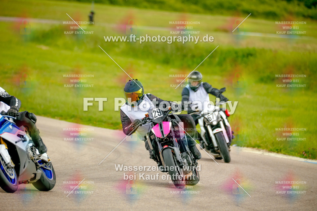 _MOT2375 | Hier findet Ihr Bilder von Touristenfahrten auf der Nürburgring Nordschleife oder von anderen Veranstaltungen die ich besucht habe. Viel Spass beim Durch Schauen 