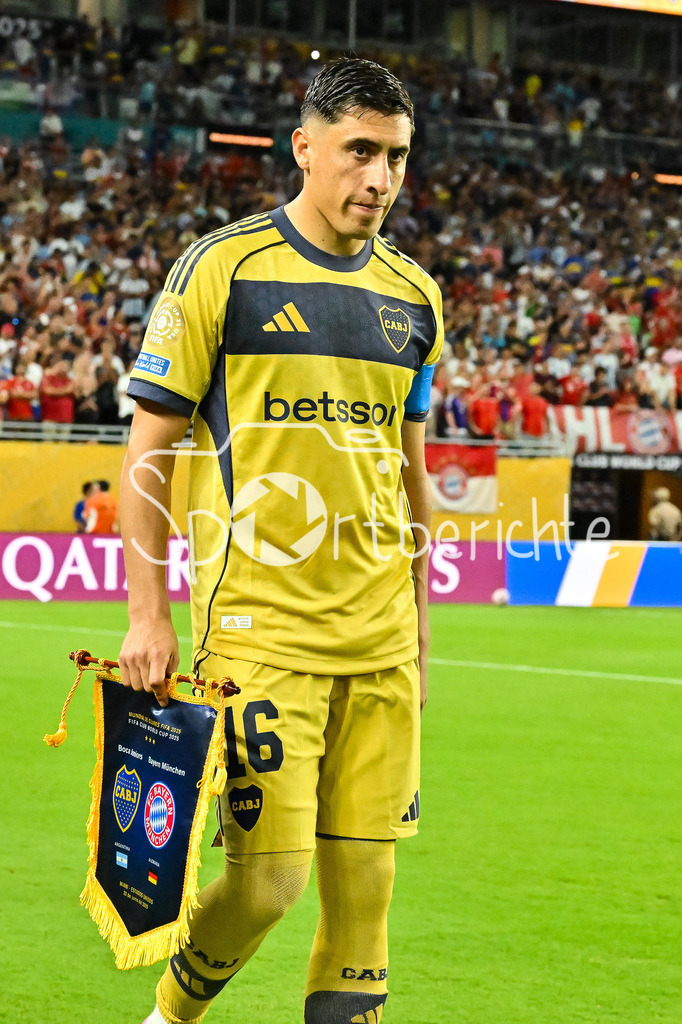 FC Bayern München - Boca Juniors | Im Bild Miguel MERENTIEL (Boca Juniors 16) / Einzelfoto / Freisteller / FIFA Club World Cup: FC Bayern Muenchen - Boca Juniors, Hard Rock Stadium am 20.06.2025 / NOT FOR SALE IN USA