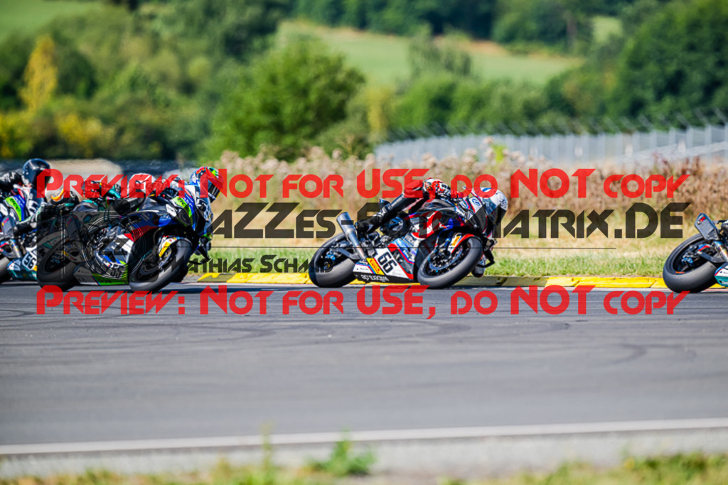 MaZZes_FotoMatrix_220724_0017 | IDM1000