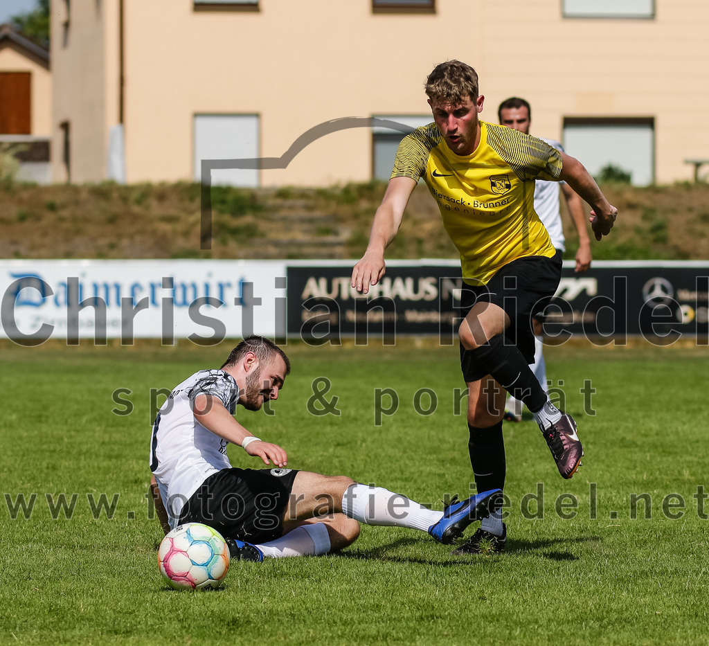 2023-07-09_106_FC_Moosinning_II_gegen_FC_Herzogstadt | Moosinning, Deutschland, 09.07.2023:
Fußball, Kreisliga 2023 / 2024, Testspiel, FC Moosinning II gegen FC Herzogstadt, Endergebnis: 2:1

Foto: Christian Riedel / fotografie-riedel.net