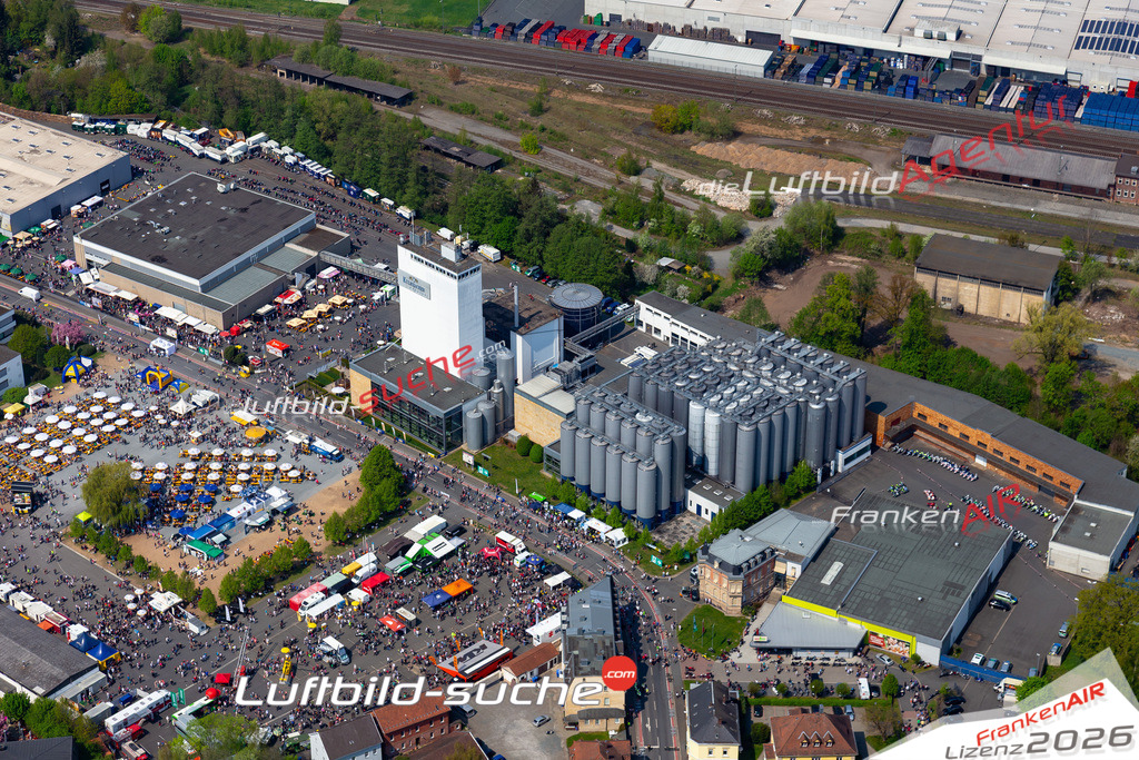 Das Luftbild der Stadt Kulmbach wurde 2018 vom Flugzeug heraus erstellt (keine Drohne) Aufnahmehöhe ca.400 Meter- hohe Auflösung für beste Druck-Qualität