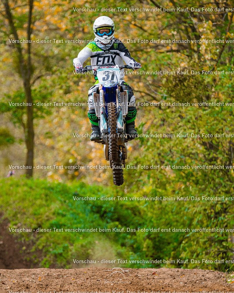 10_25_MCBernauerSchleife-6688 | Sportfotografin aus Berlin-Brandenburg mit Fokus auf Motocross. Ich halte deine sportliche Leistung und echte Emotionen auf und neben der Strecke professionell fest. Entdecke die Fotos von deinem Rennen und bestelle sie direkt hier im Shop.
