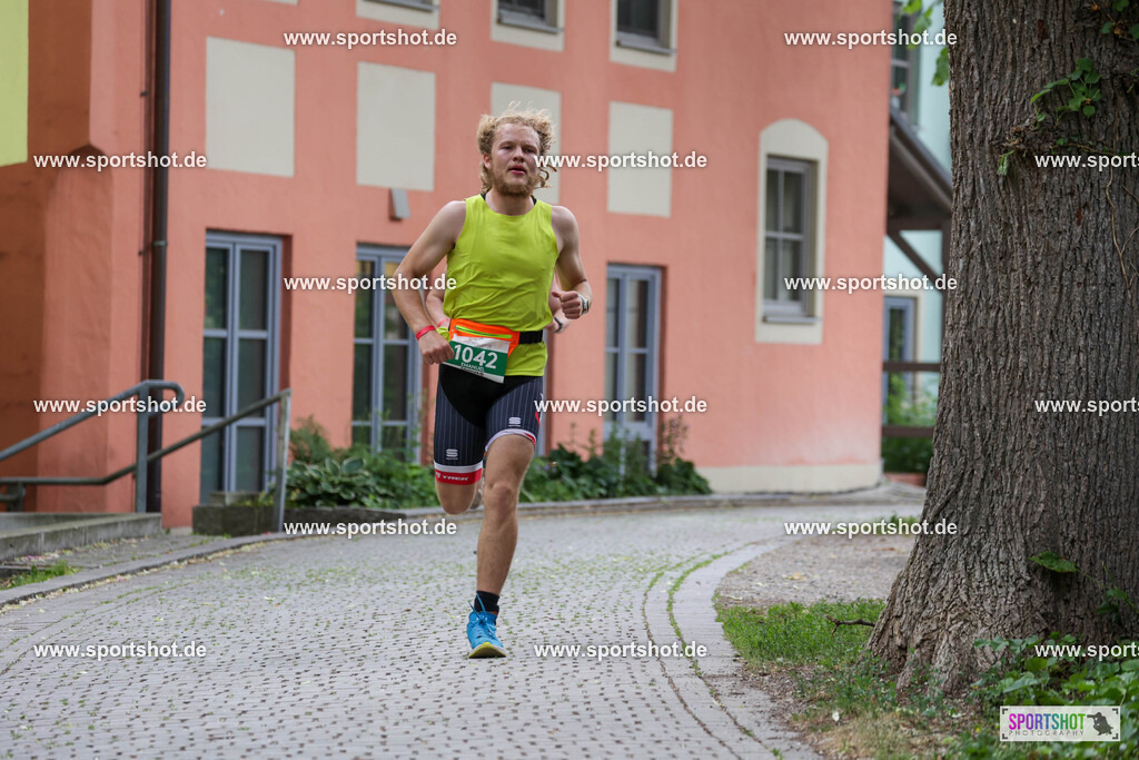 KSZ_3981 | Stadttriathlon Erding 2025. #yourpictrs #sportshot_your_pictrs @Sportshotphotography #stadttriathlonerding Copyright: www.sportshot.de