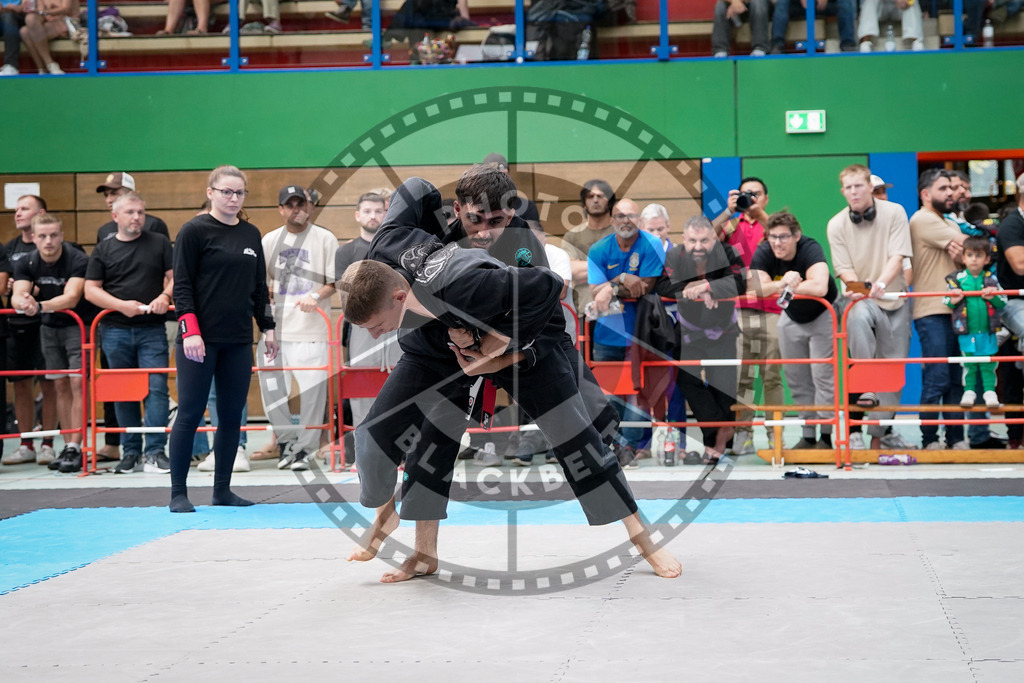 20250920PBB3777 | Athletes compete during the AJP Tour Hamburg International Jiu-Jitsu Championship, on September 20, 2025 in Hamburg, Germany. © Chiara Dazi / photoblackbelt