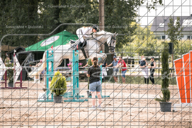 _W6A3064 | ronjaprokoschfotografie - Realisiert mit Pictrs.com