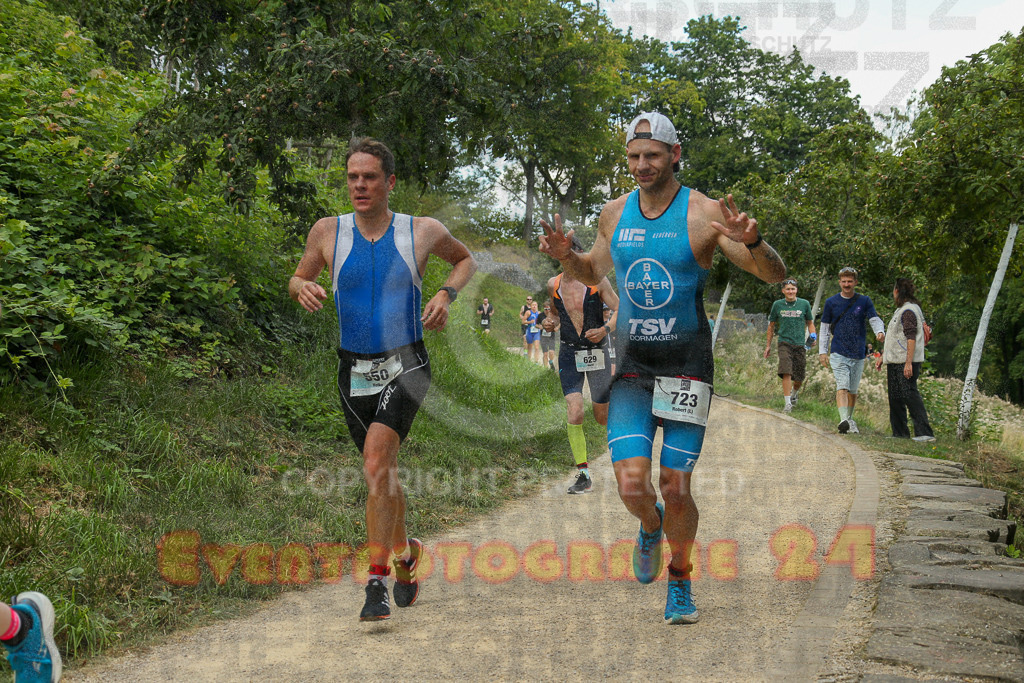 250824_1419_EX1_5835 | Sportfotografie im Rhein-Sieg Kreis, Köln, Bonn, NRW, Rheinland Pfalz, Hessen, etc. Unser Tätigkeitsfeld umfasst den Laufsport vom Volkslauf über den Marathon, Duathlon, Triathon bis zum Ultralauf wie Kölnpfad Ultra oder Schindertrail.