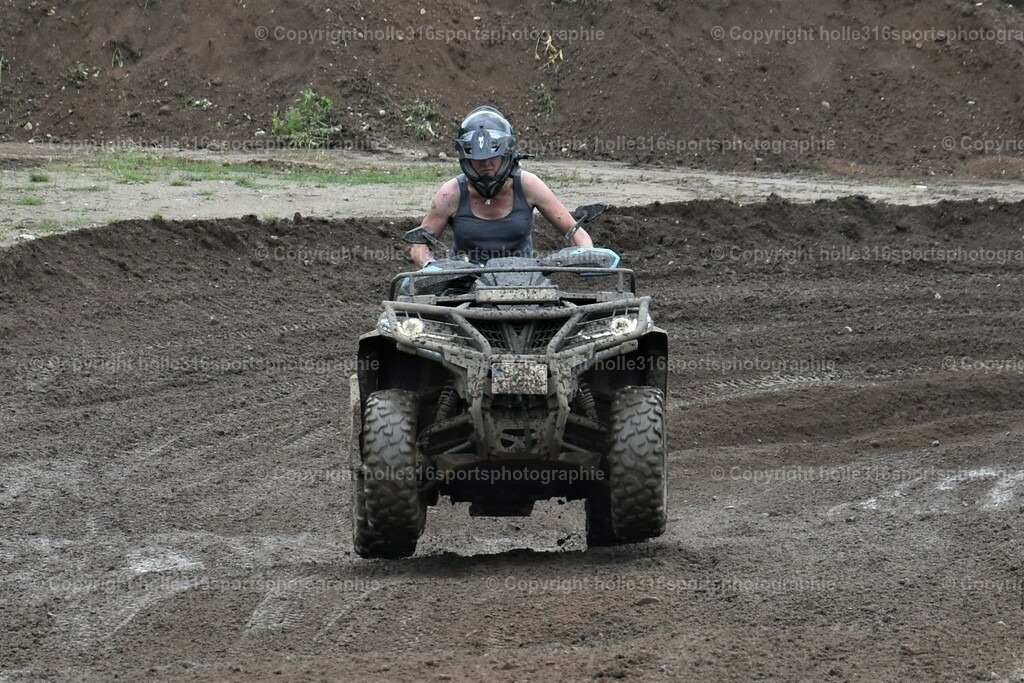 DSC_0210 (2) | Sportfotografie , Motorsport, Motoross, Reitsport, Mointainbike, Enduro,
Landschaft , Outdoor, Eventfotografie, Landschaft, Bilder online bestellen - Realisiert mit Pictrs.com