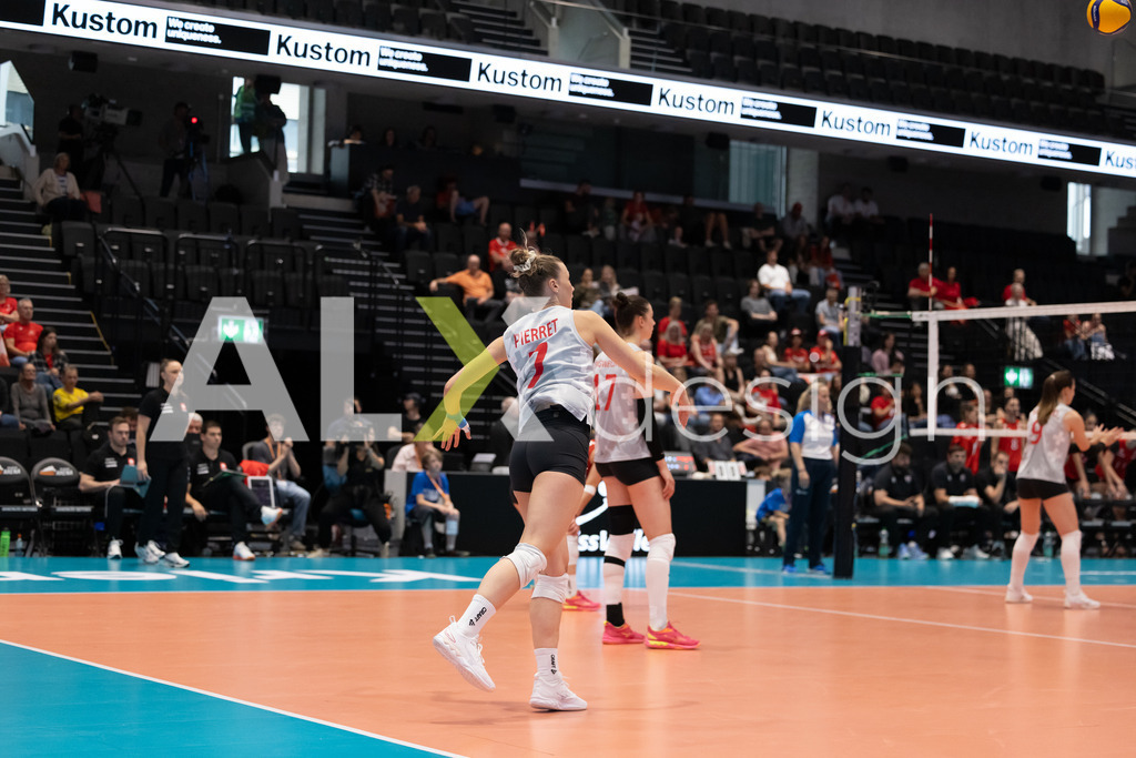 Georgia v Switzerland - CEV European League Women | KRIENS, SWITZERLAND - JUNE 12: MÉLINE PIERRET of Switzerland serve during the CEV European League match between Georgia and Switzerland at Pilatus Arena on June 12, 2026 in Kriens, Switzerland. - Realisiert mit Pictrs.com