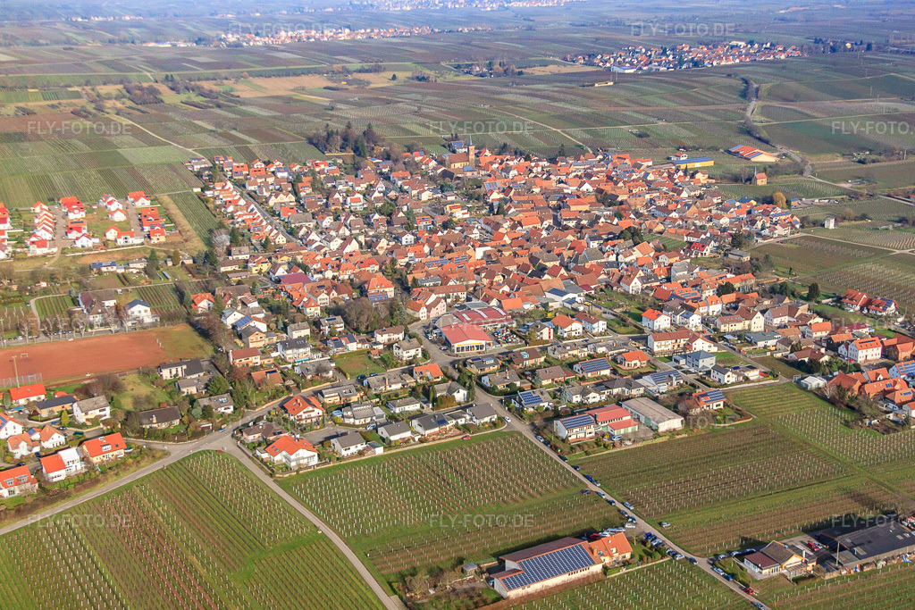Luftbild: Ortsansicht von Südwesten im Ortsteil Nußdorf in Landau im Bundesland Rheinland-Pfalz in Deutschland. Foto: IMG_61647.jpg vom 18.01.2014 durch Werner Riehm/FLY-FOTO.deAuflösung des Originals: 4752 x 3168 px
