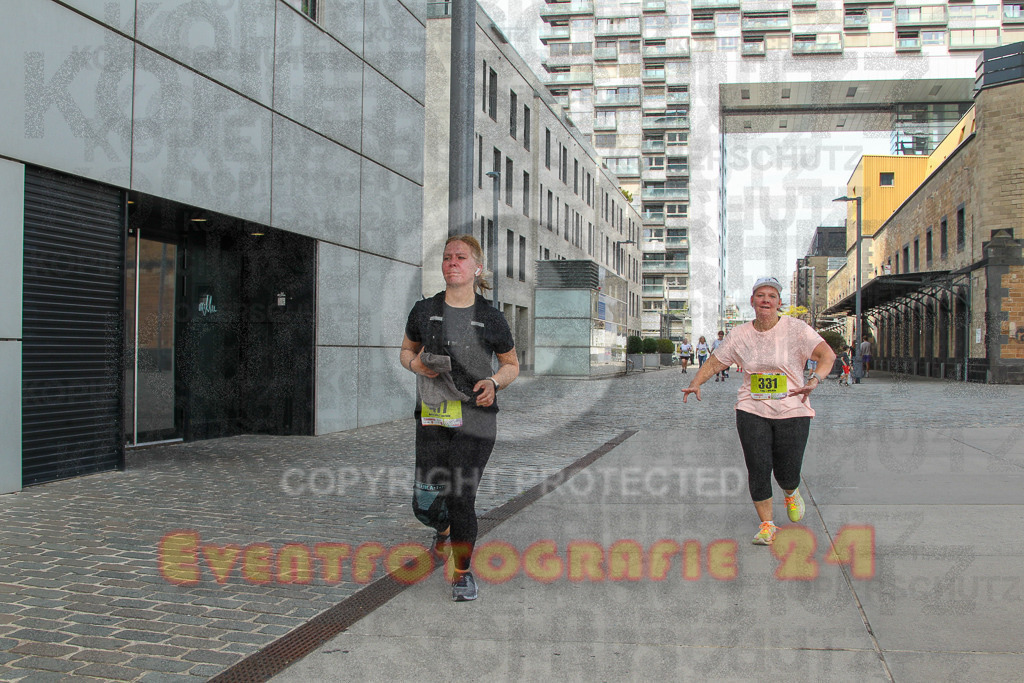 250920_1343_EV4_6533 | Sportfotografie im Rhein-Sieg Kreis, Köln, Bonn, NRW, Rheinland Pfalz, Hessen, etc. Unser Tätigkeitsfeld umfasst den Laufsport vom Volkslauf über den Marathon, Duathlon, Triathon bis zum Ultralauf wie Kölnpfad Ultra oder Schindertrail.