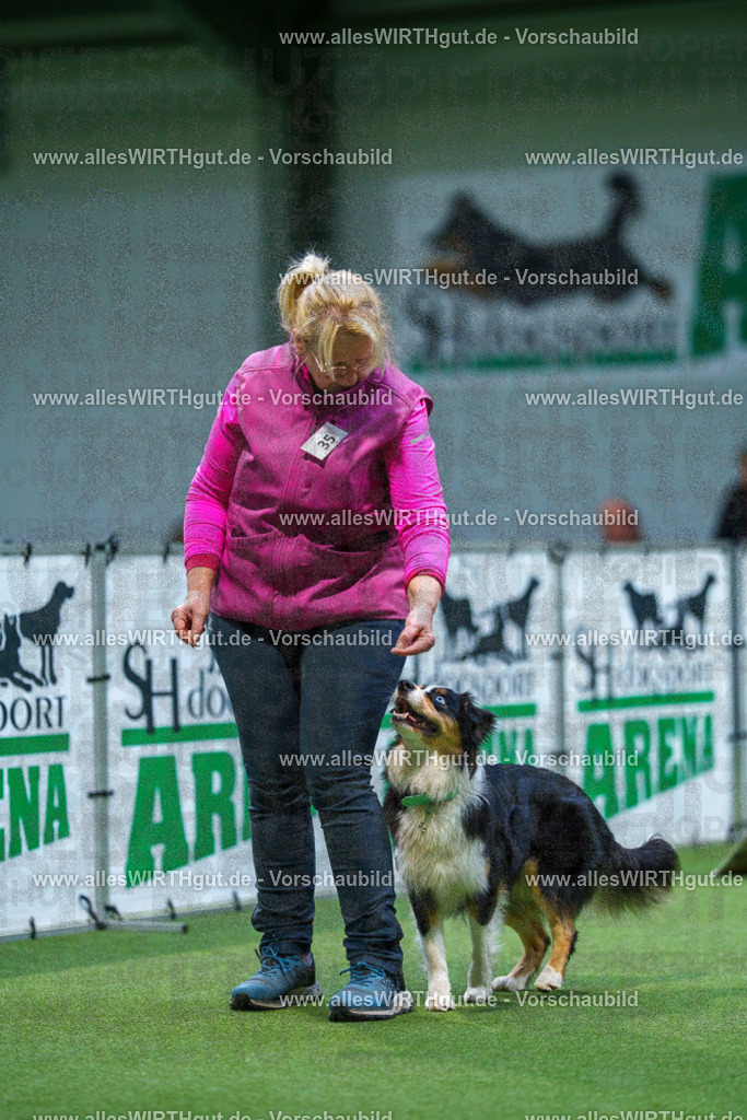 7R505934 | Professionelle Tierfotografie in Mönchengladbach von Daniel Wirth (allesWIRTHgut). Liebevolle & natürliche Bilder von Hunden & Katzen für unvergessliche Erinnerungen.